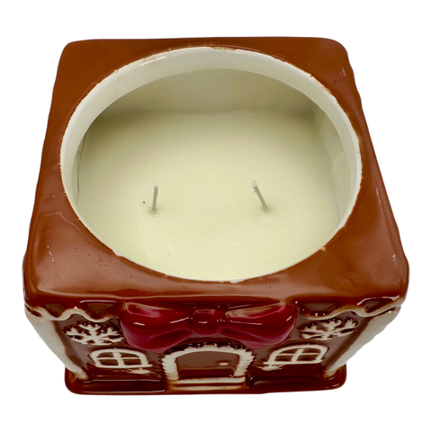 Novelty candle - perfect for Christmas celebrations